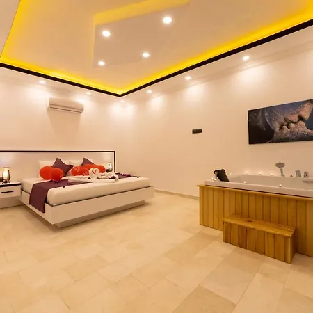 Ayaz Villa *